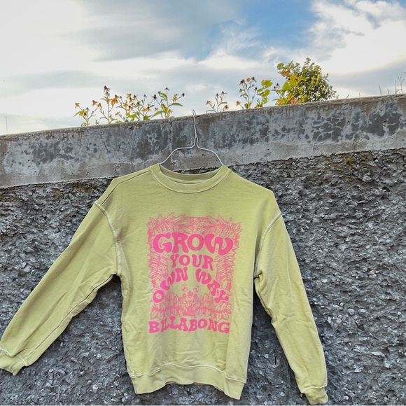 Billabong Crew Neck - Picture 1 of 3
